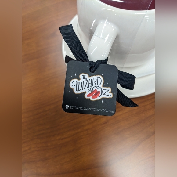 RAE DUNN Wizard Of Oz "THERE'S NO PLACE LIKE HOME" Cup/Saucer - Picture 3 of 6